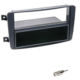 Kit montaggio mascherina adattatore connettore autoradio Mercedes classe C